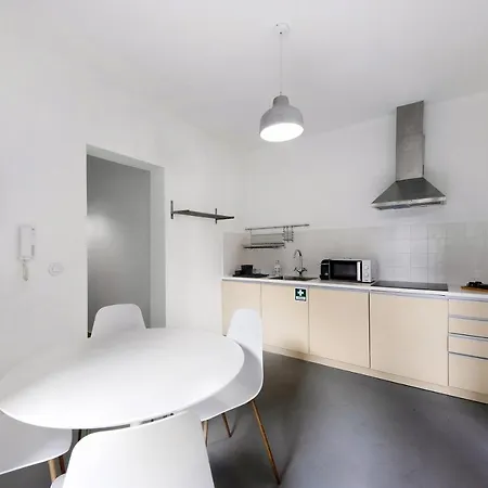 Crooked Floor House - Ground Floor Apartment Porto Exterior photo